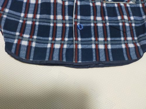 バイアステープで処理をした裾